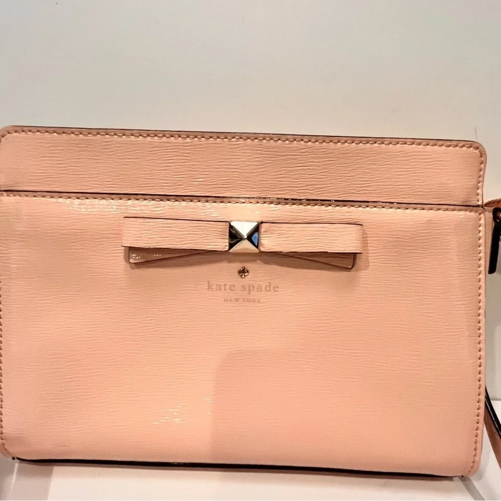 Kate Spade Purse Pink Bow Patent Leather Crossbody Bag Purse Zip Closure Spring